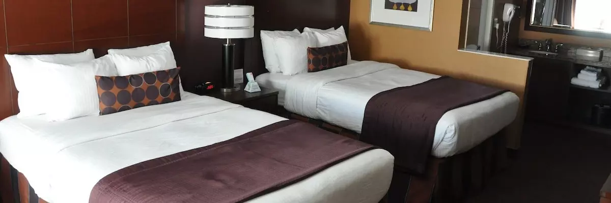 Queen bed USA hotel
